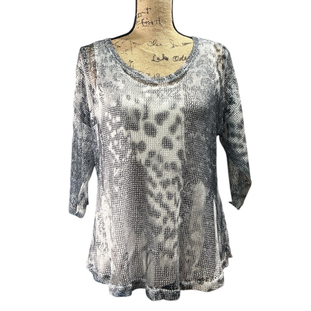 Sportelle NWT.  The top with a black and white snake-print net pattern. Size PM
